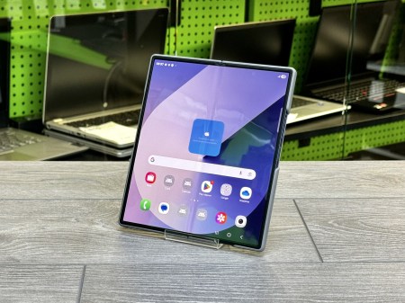 Samsung Galaxy Fold 6 Blue 2